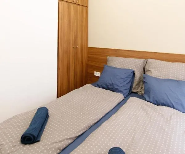 Apartament Central City Apartment *